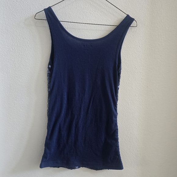 Old Navy blue sequined yank top size medium - Picture 2 of 3